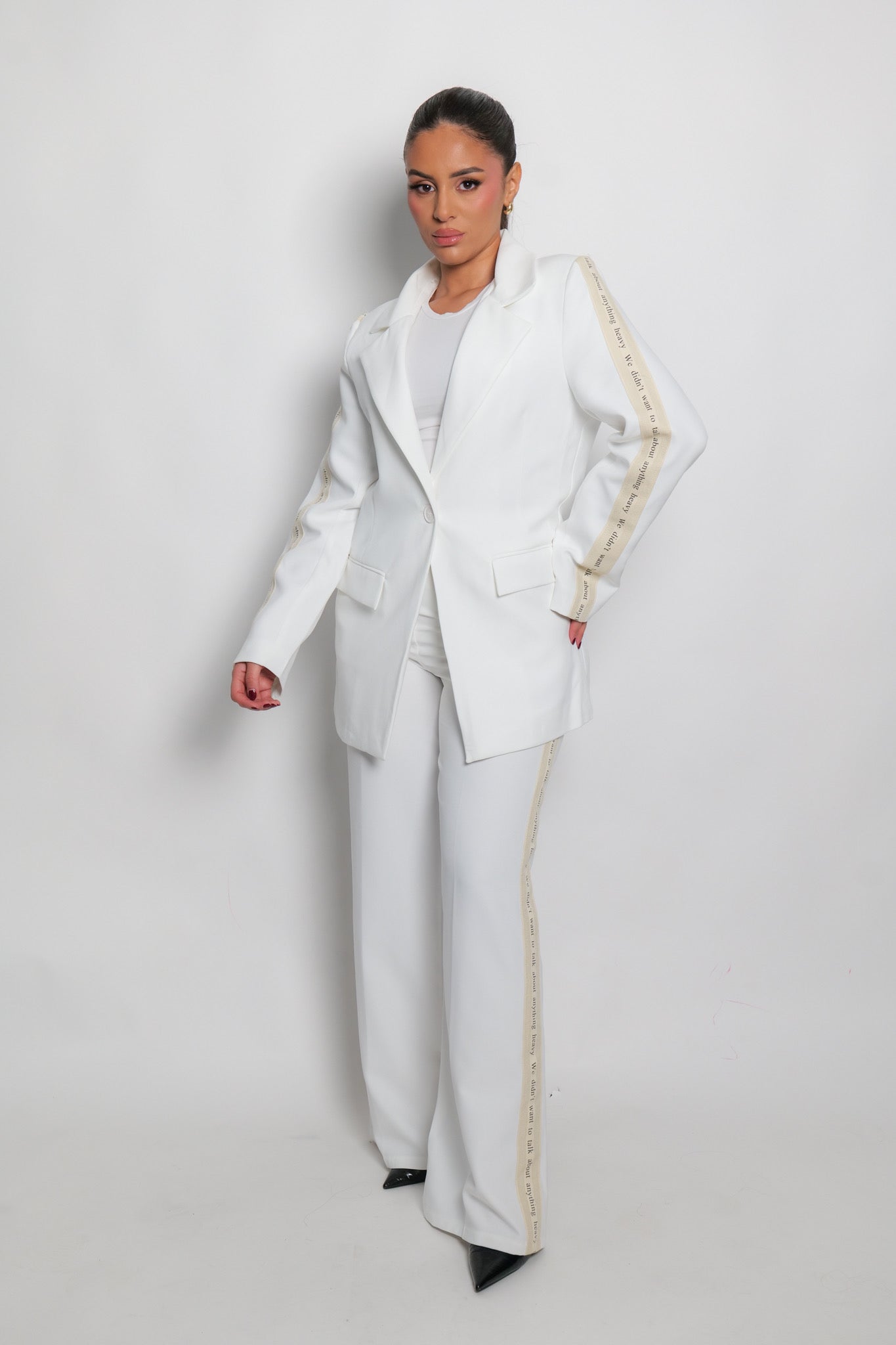 Costume Veste Rayé Texte Blanc