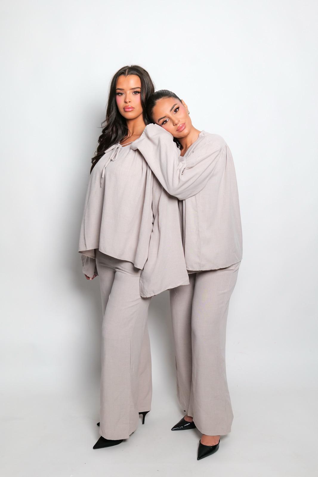 Costume À Manches Longues En
Vison